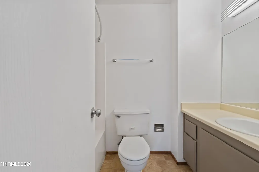4533 Reggie Reno NV 89502