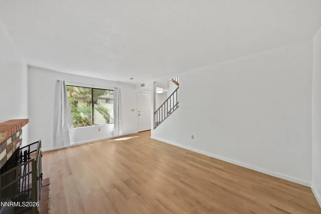 4533 Reggie Reno NV 89502