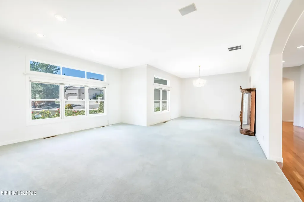 4415 Dant Reno NV 89509