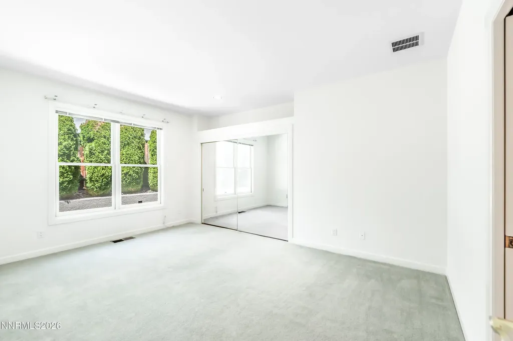 4415 Dant Reno NV 89509