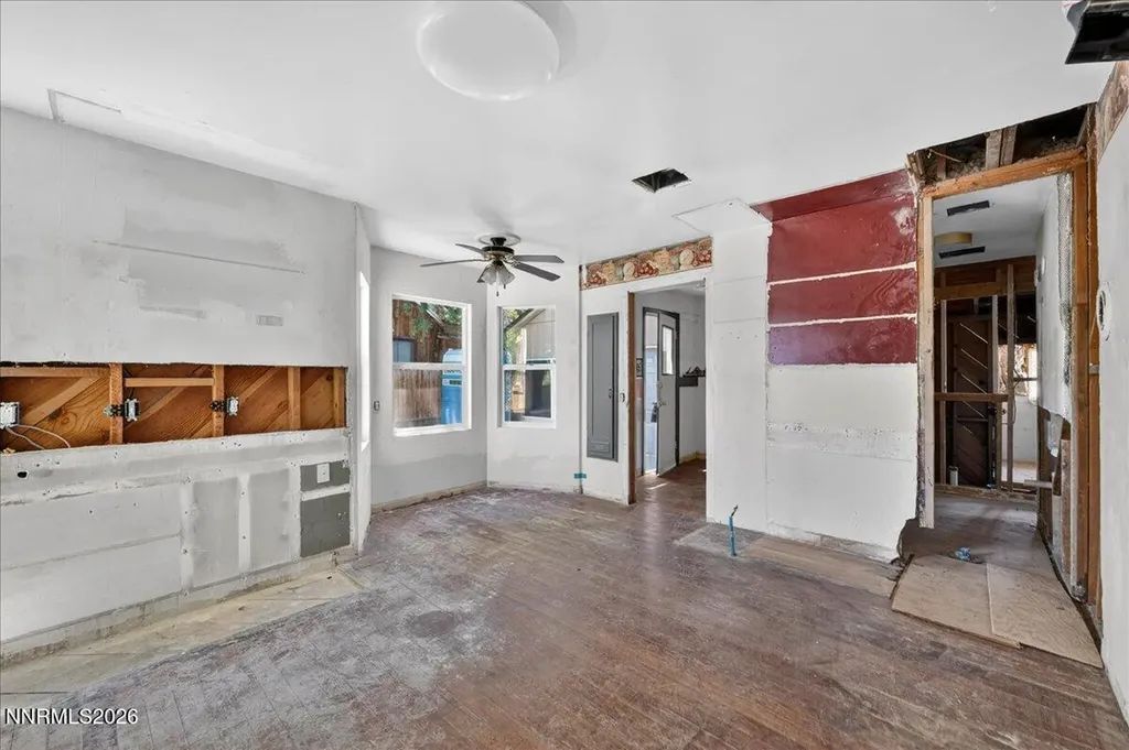 1985 Valley Reno NV 89512