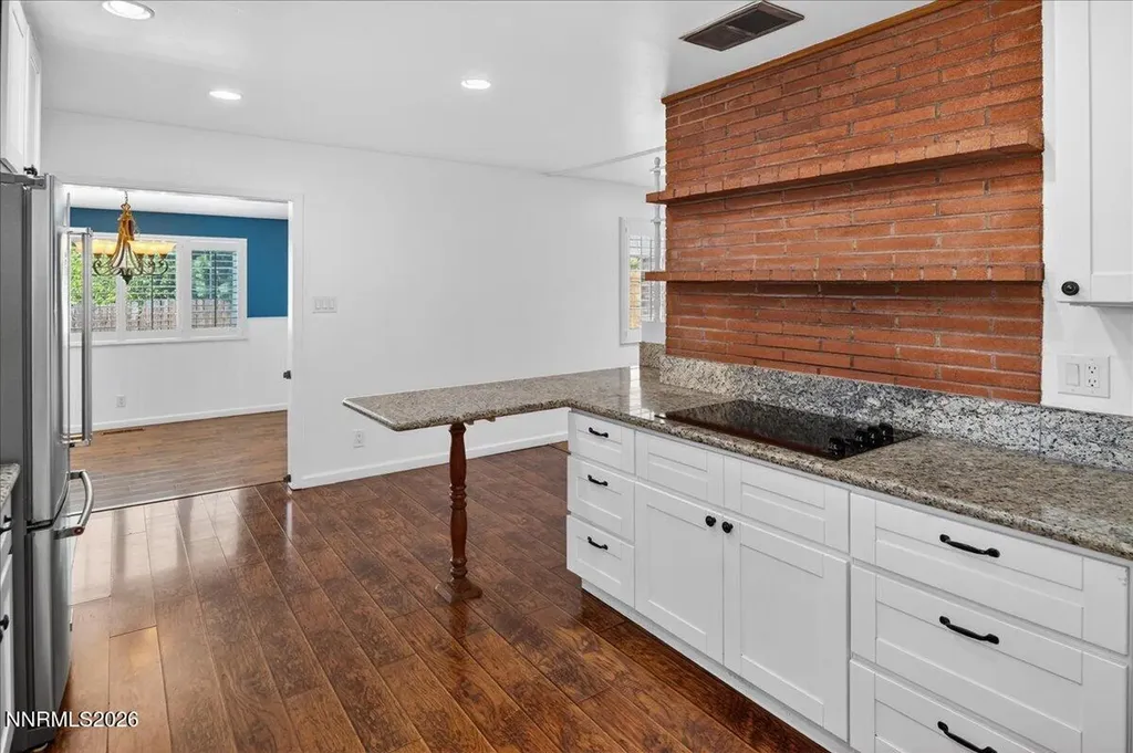 1200 Grandview Reno NV 89503