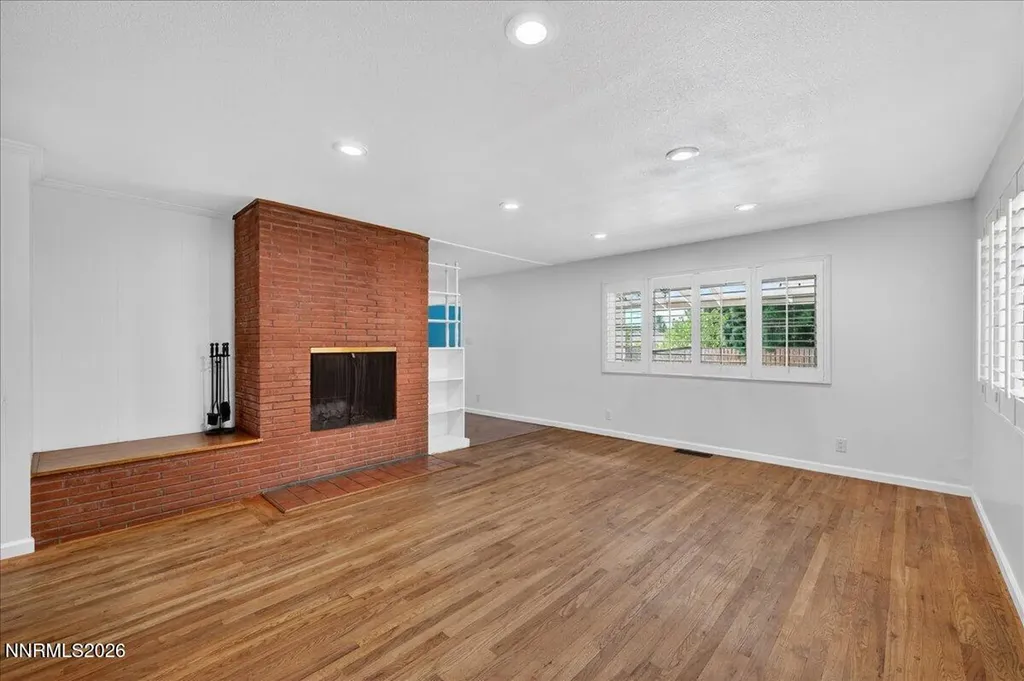 1200 Grandview Reno NV 89503