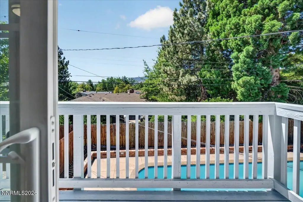 1200 Grandview Reno NV 89503