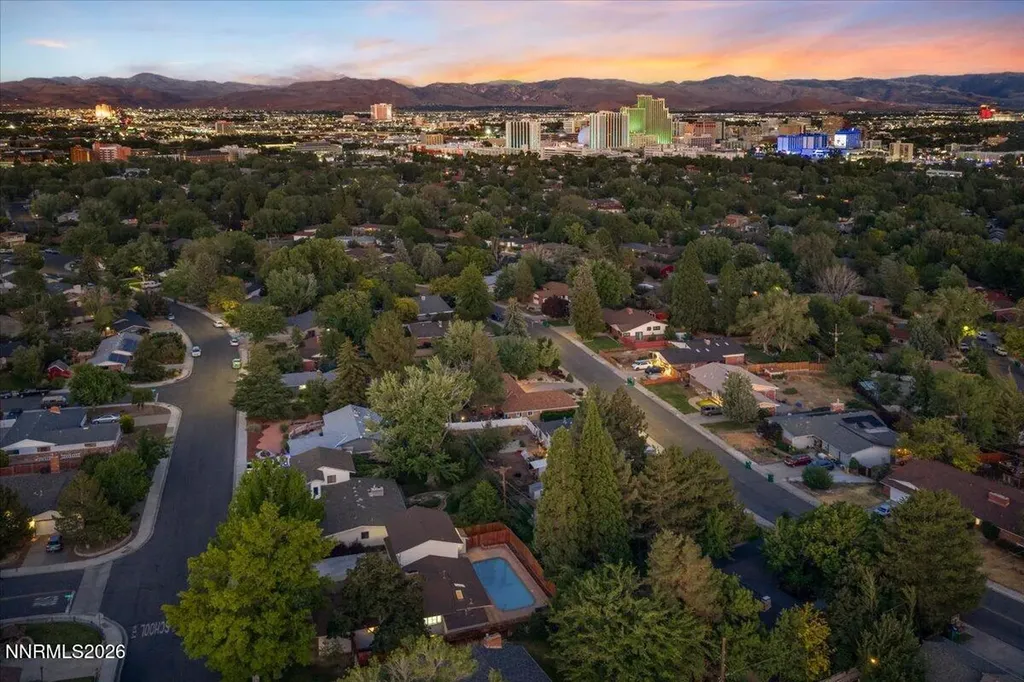 1200 Grandview Reno NV 89503