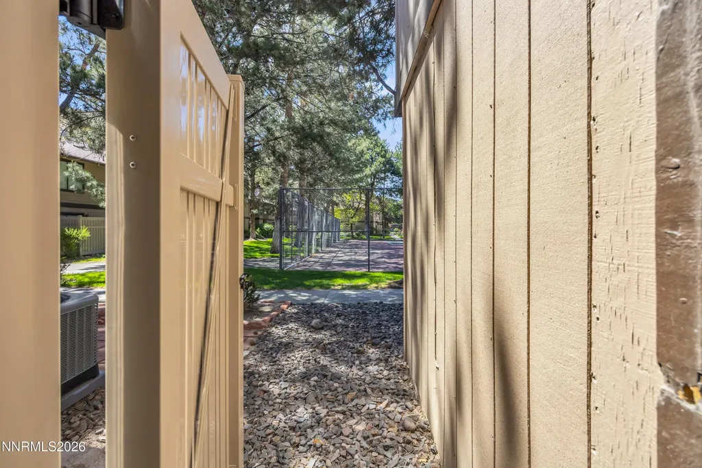 5037 Reggie Reno NV 89502