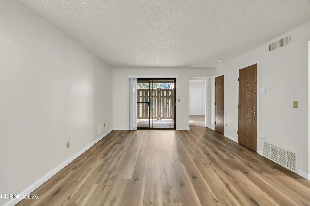 5037 Reggie Reno NV 89502
