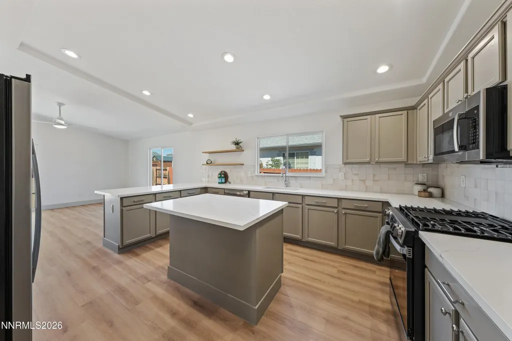 18335 Goose Lake Reno NV 89508