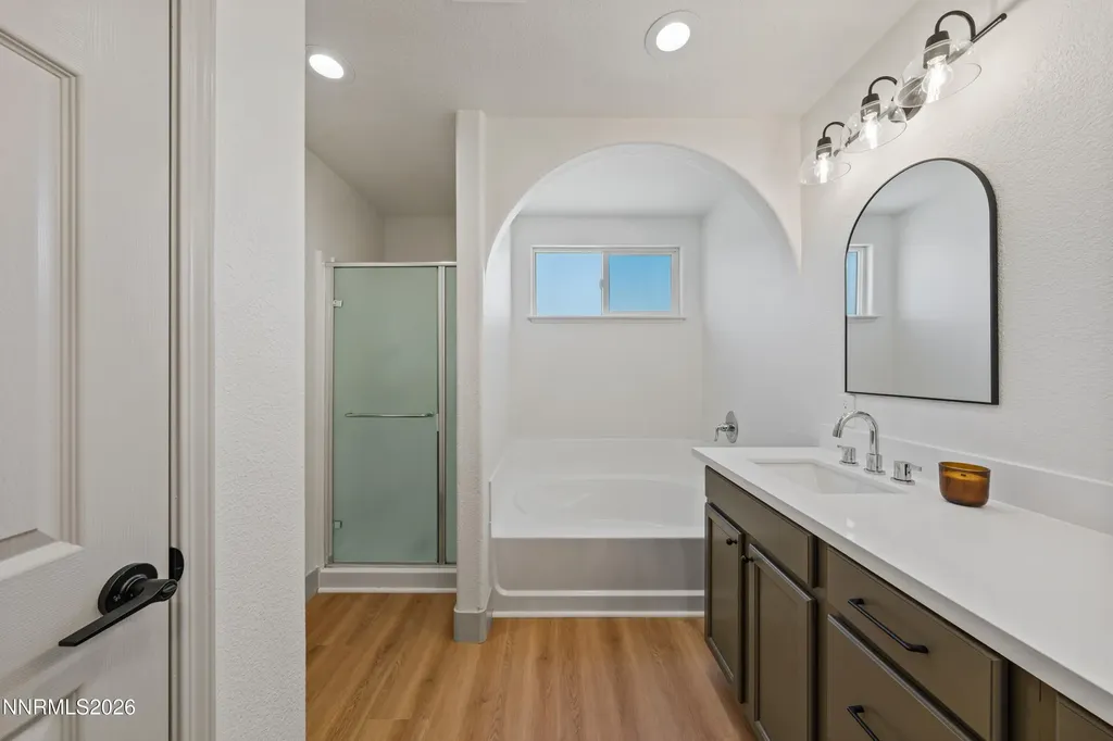 18335 Goose Lake Reno NV 89508