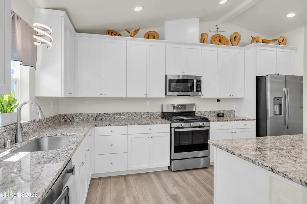 1140 Banner Peak Carson City NV 89701