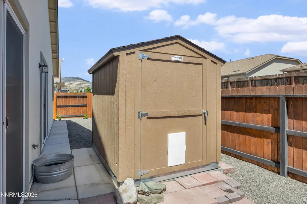 1140 Banner Peak Carson City NV 89701