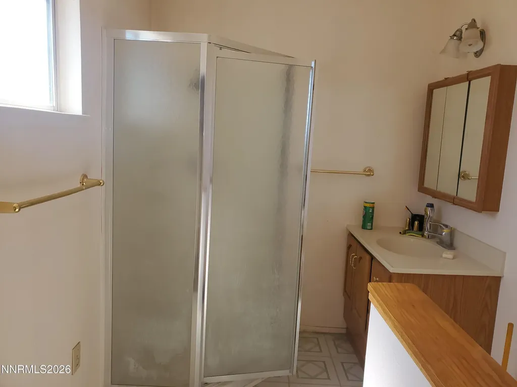 950 H Hawthorne NV 89415