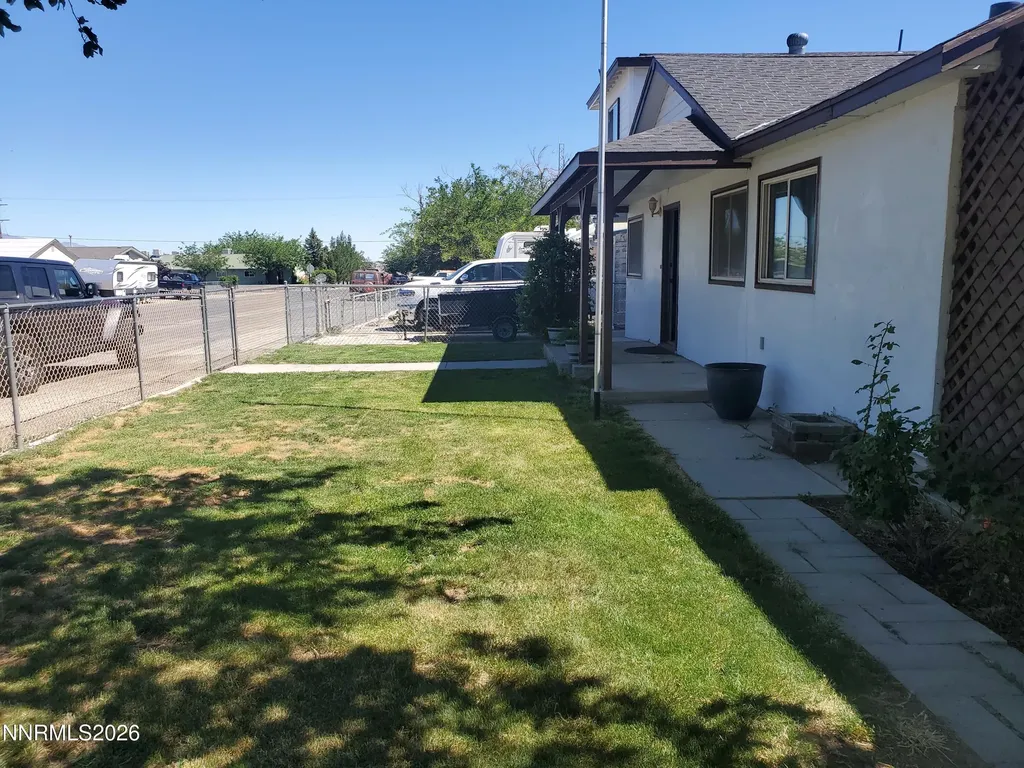 950 H Hawthorne NV 89415