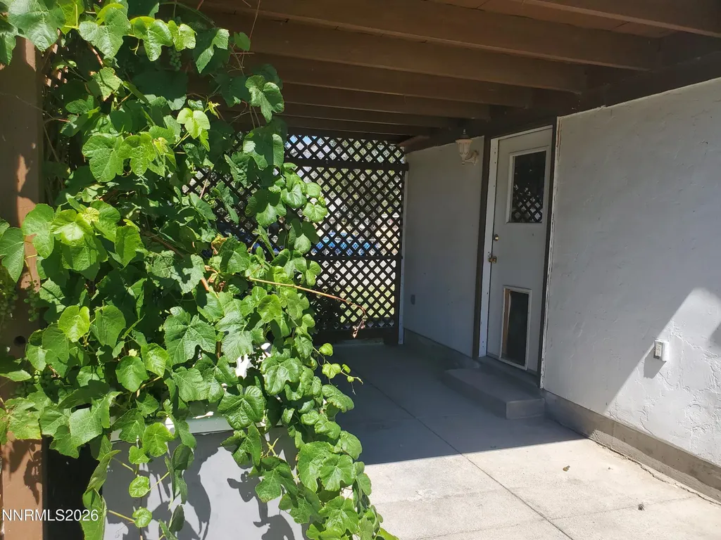 950 H Hawthorne NV 89415