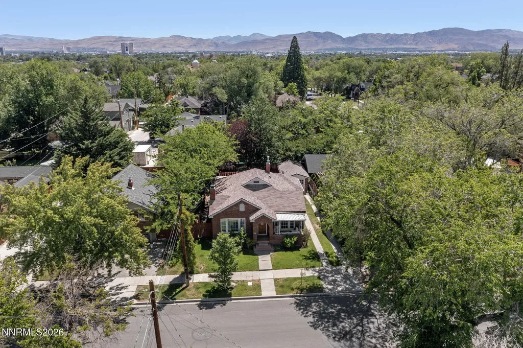 930 Nixon Reno NV 89509