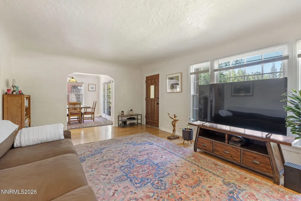 930 Nixon Reno NV 89509