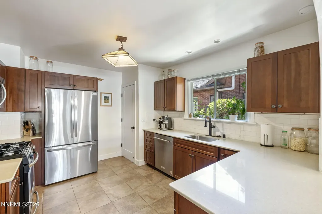 930 Nixon Reno NV 89509