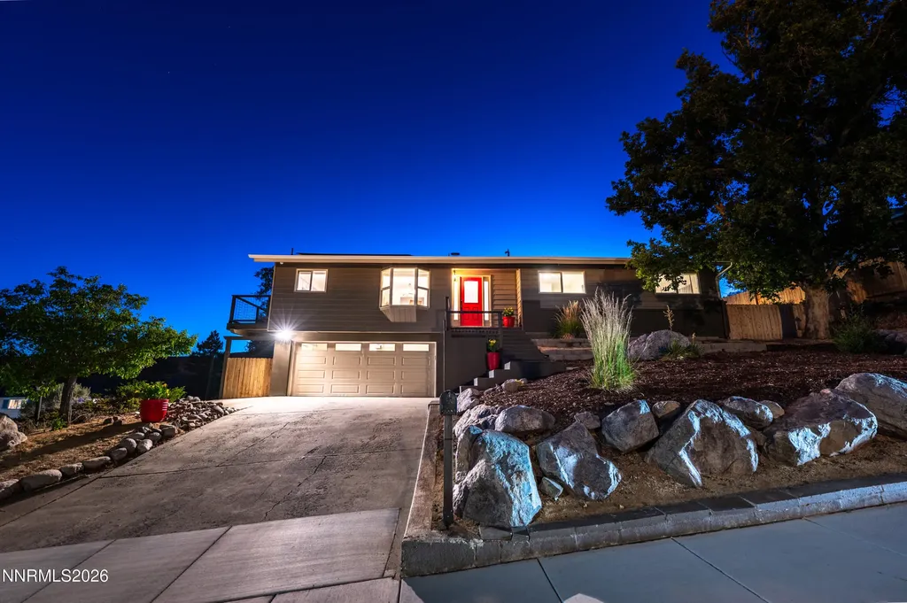 3301 Lodestar Reno NV 89503