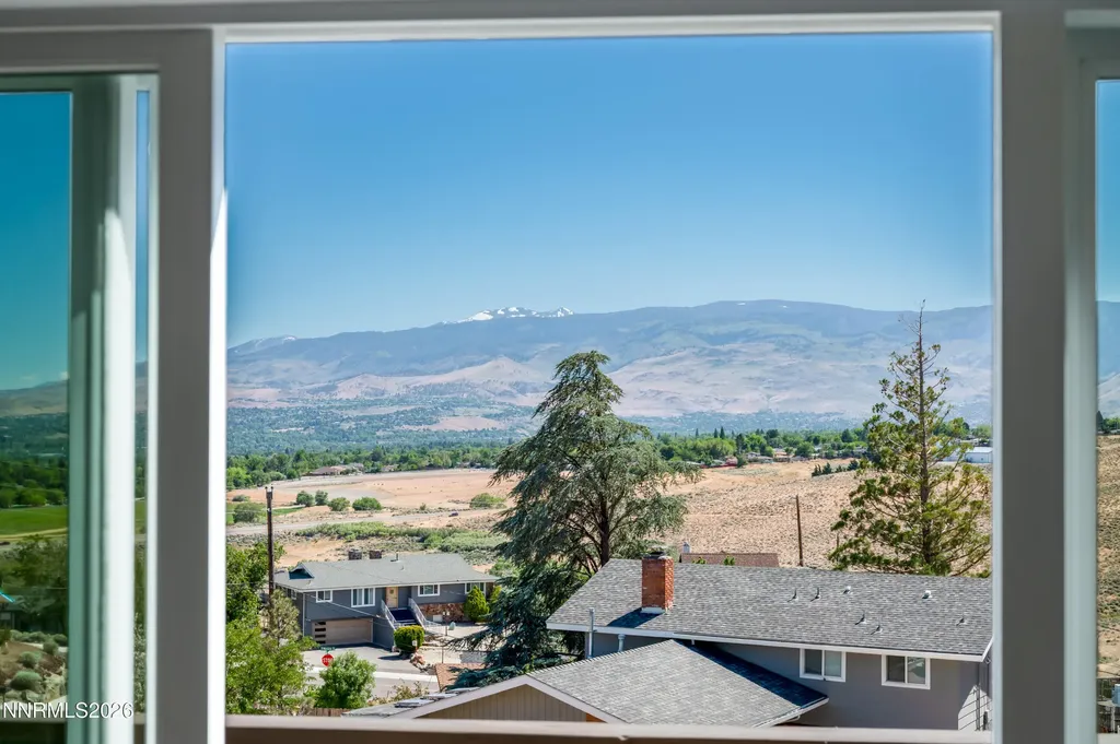 3301 Lodestar Reno NV 89503