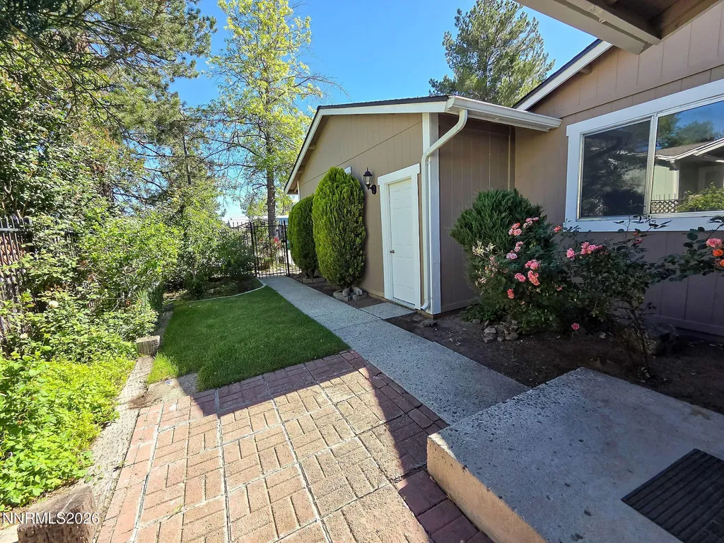 6450 Lotus Reno NV 89506