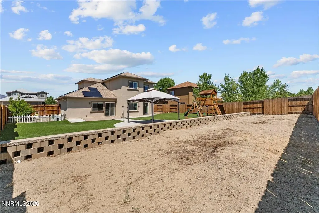 2267 Hayfield Fernley NV 89408