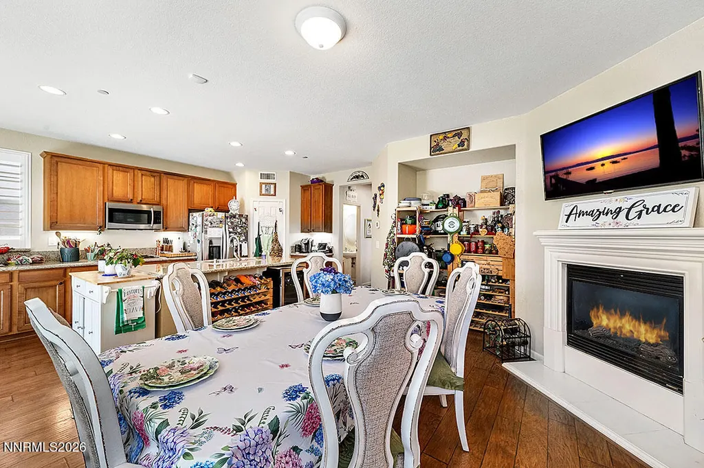 7082 Sacred Sparks NV 89436