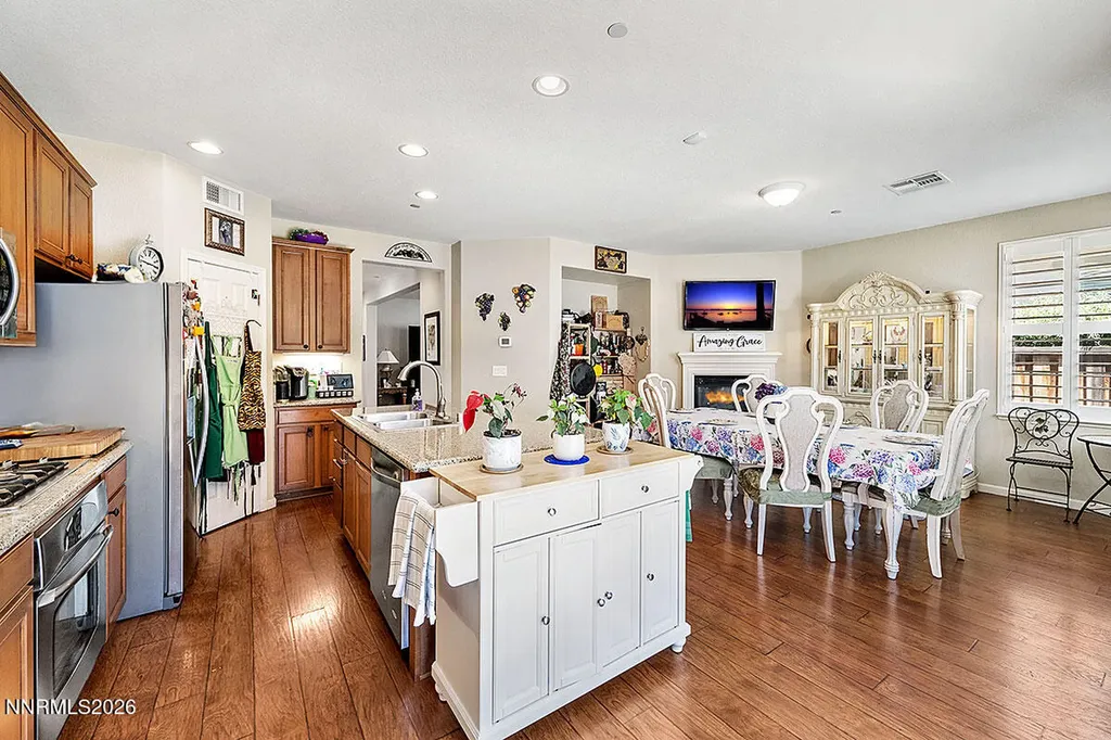 7082 Sacred Sparks NV 89436