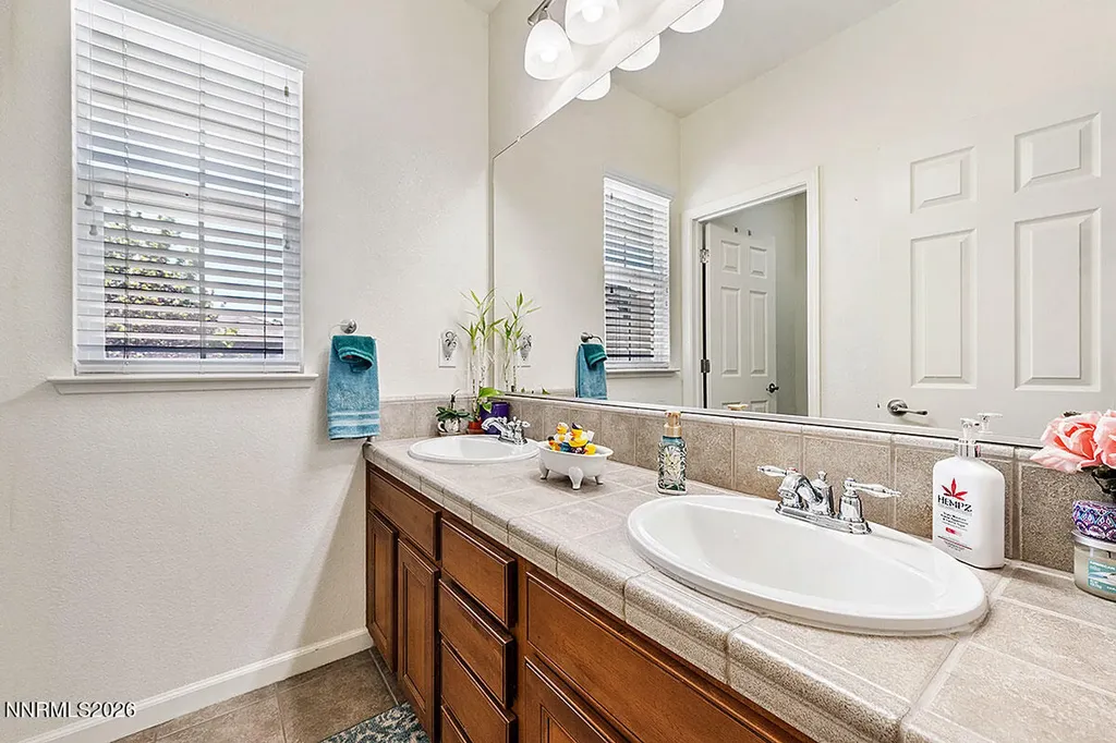 7082 Sacred Sparks NV 89436