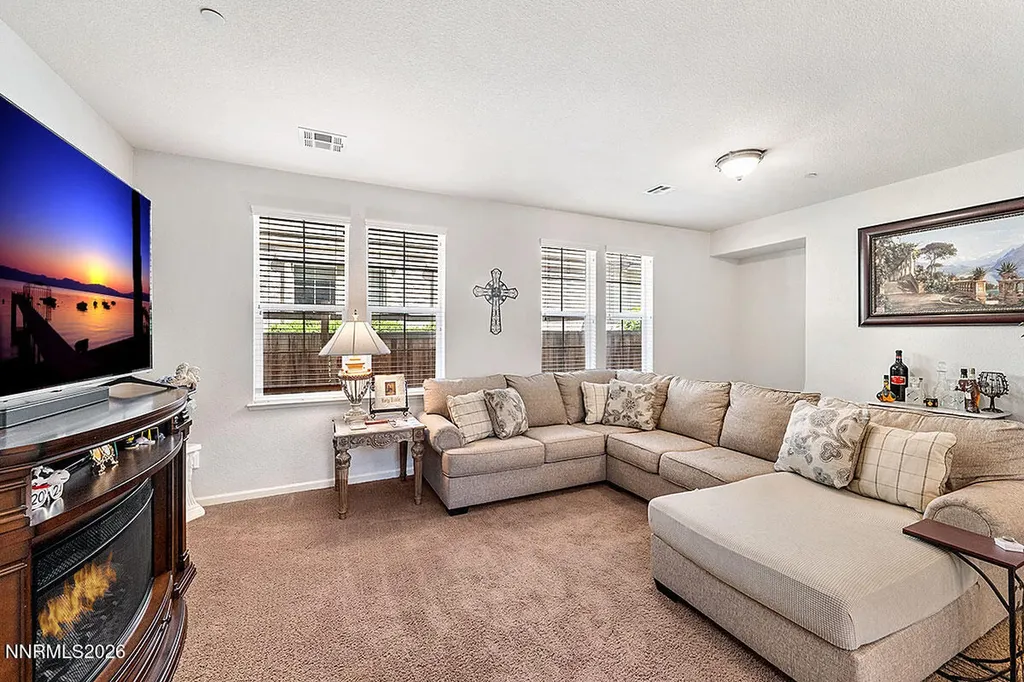 7082 Sacred Sparks NV 89436