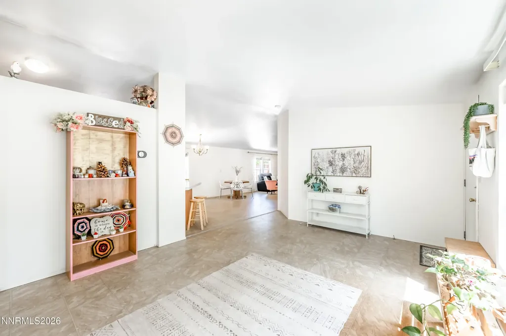 5625 Duclercque Sun Valley NV 89433