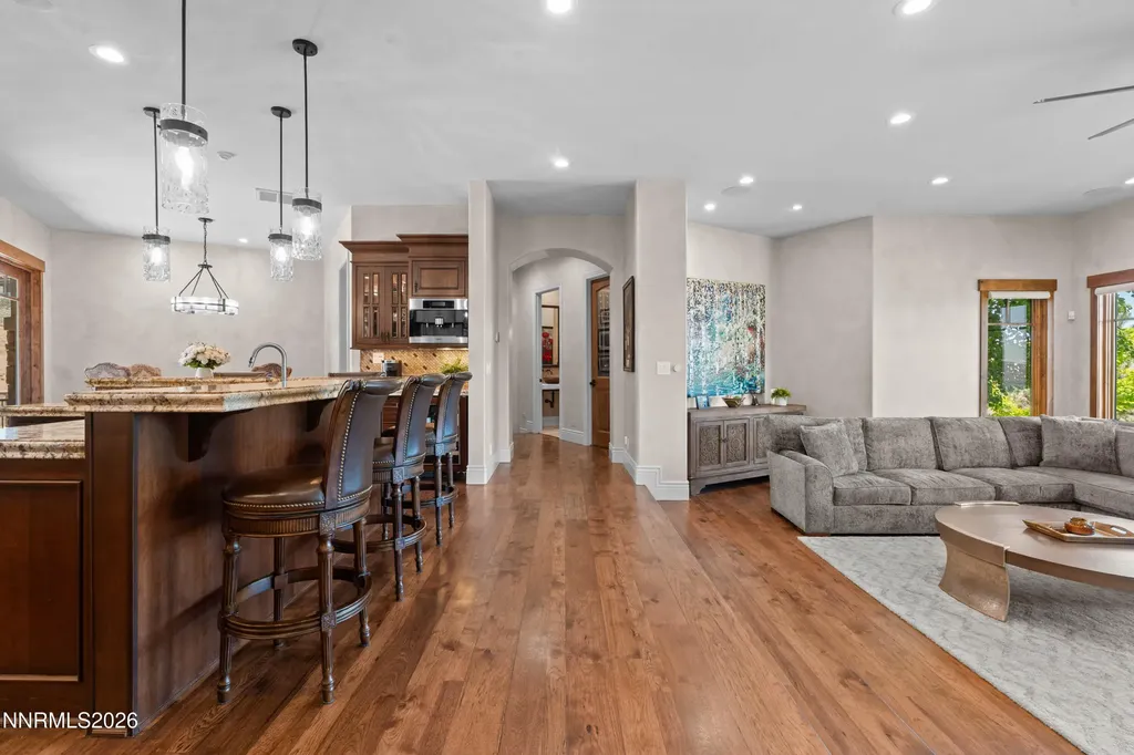 4816 Piney Woods Reno NV 89519