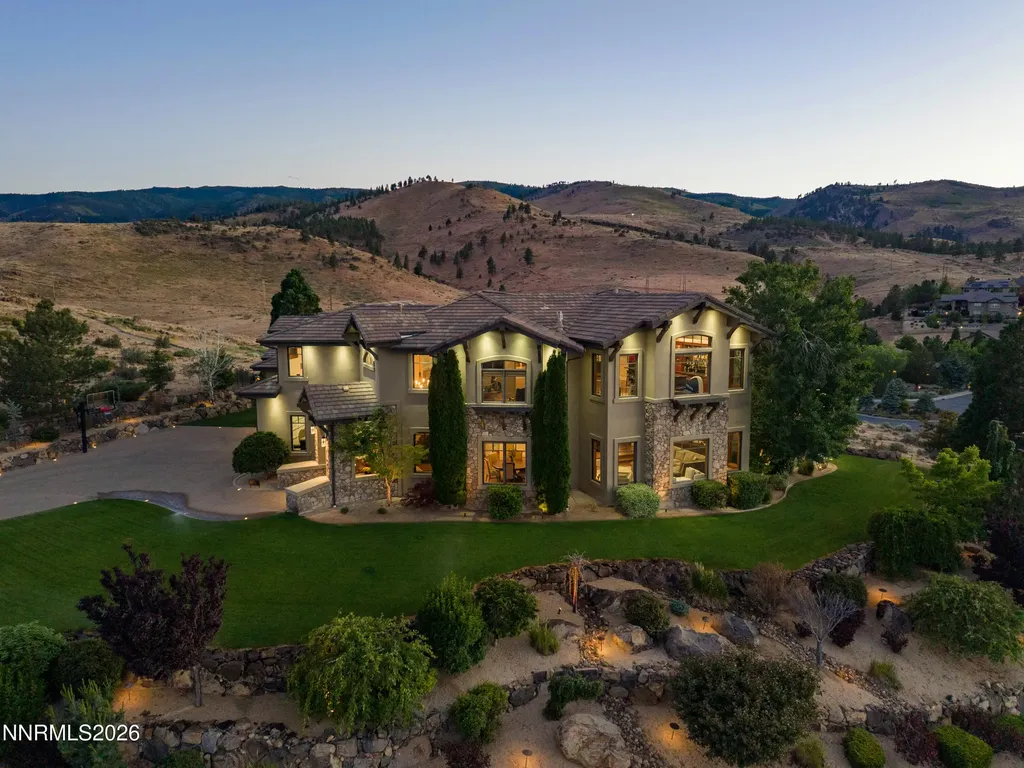 4816 Piney Woods Reno NV 89519