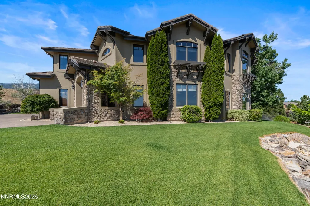 4816 Piney Woods Reno NV 89519