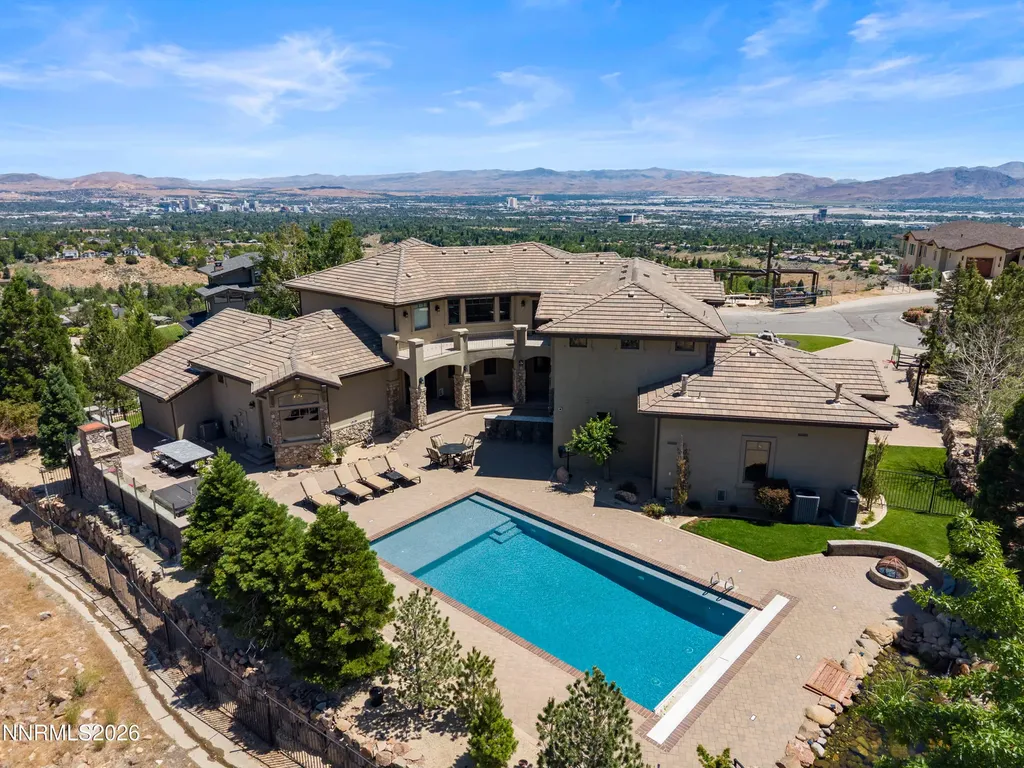 4816 Piney Woods Reno NV 89519