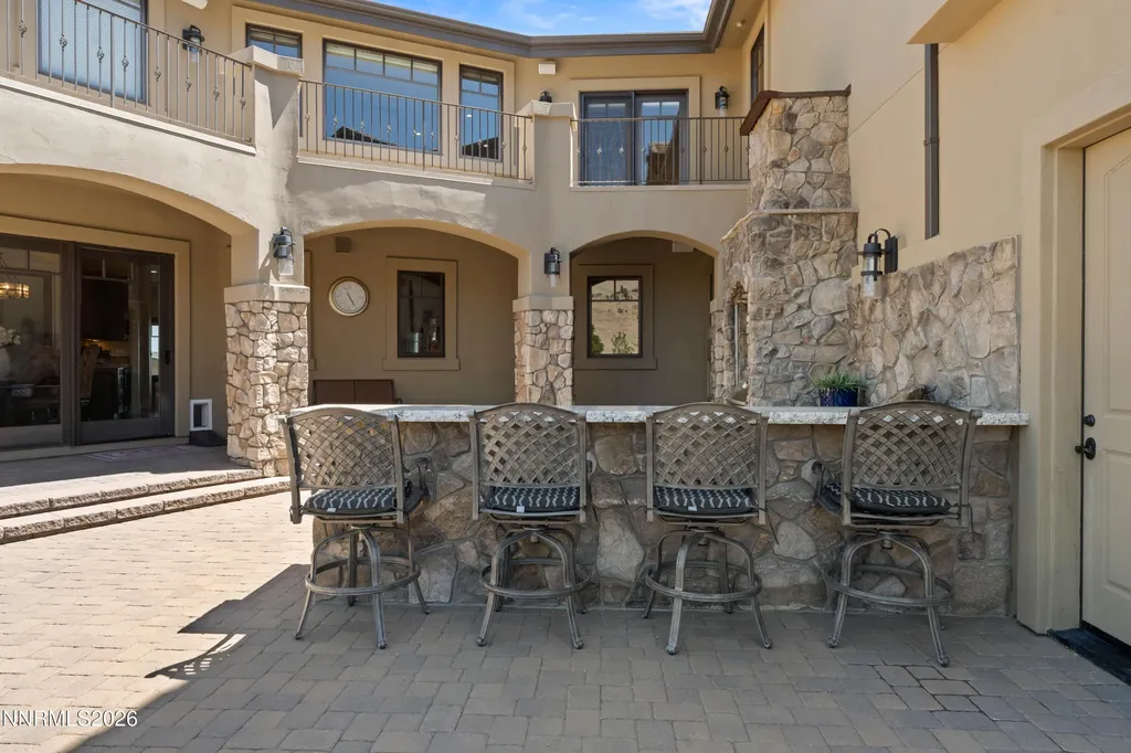 4816 Piney Woods Reno NV 89519