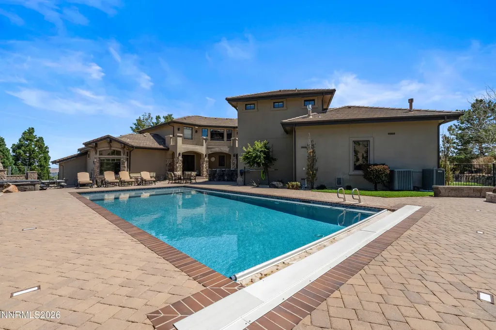 4816 Piney Woods Reno NV 89519