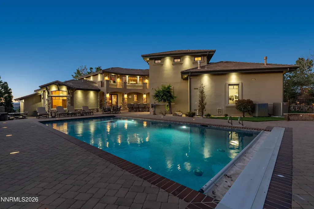 4816 Piney Woods Reno NV 89519