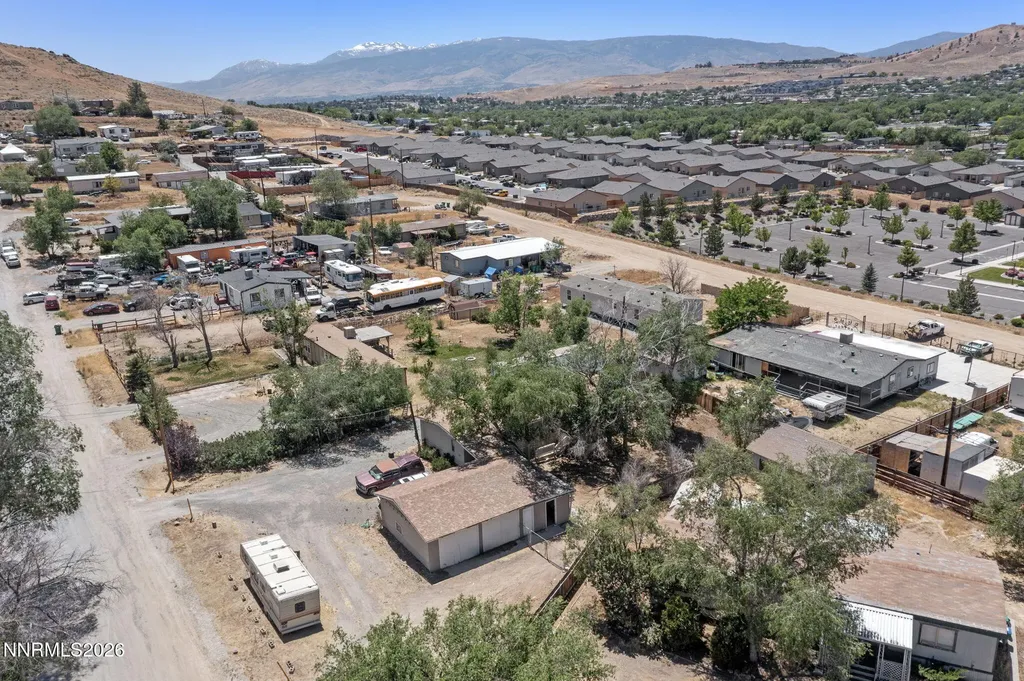 5385 Madeiros Sun Valley NV 89433