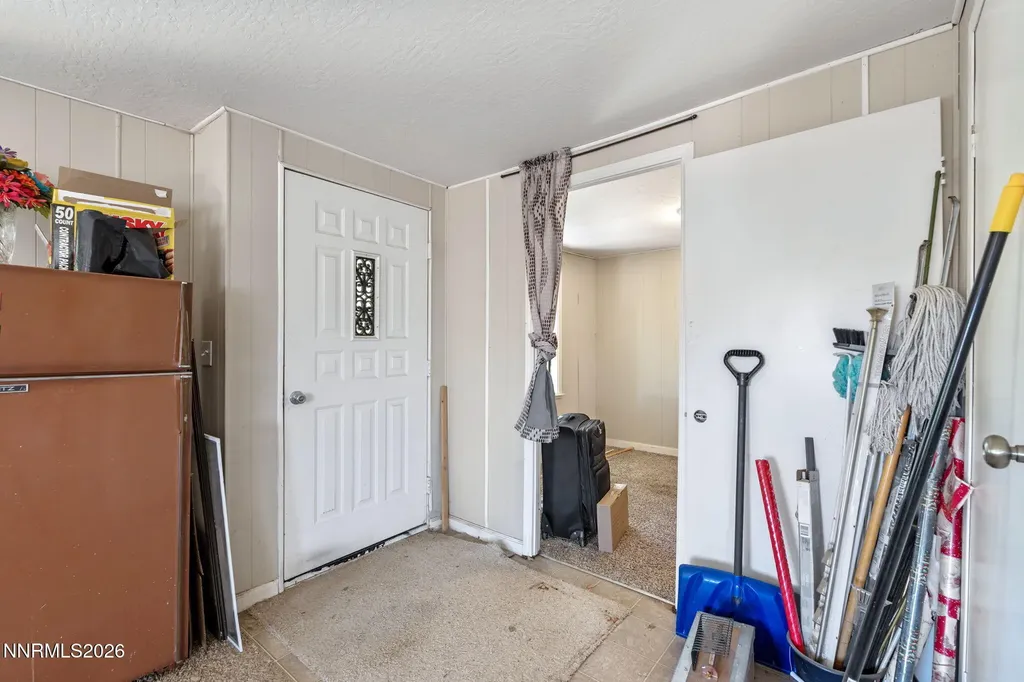 5385 Madeiros Sun Valley NV 89433