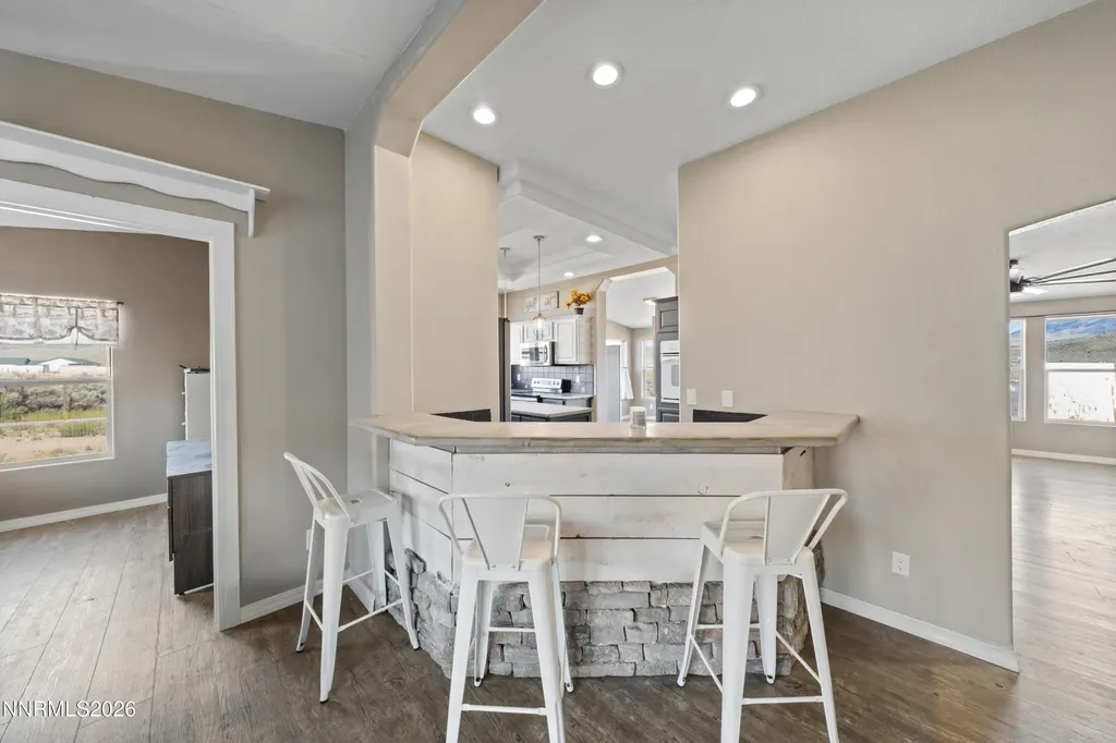 16105 Frontier Reno NV 89508
