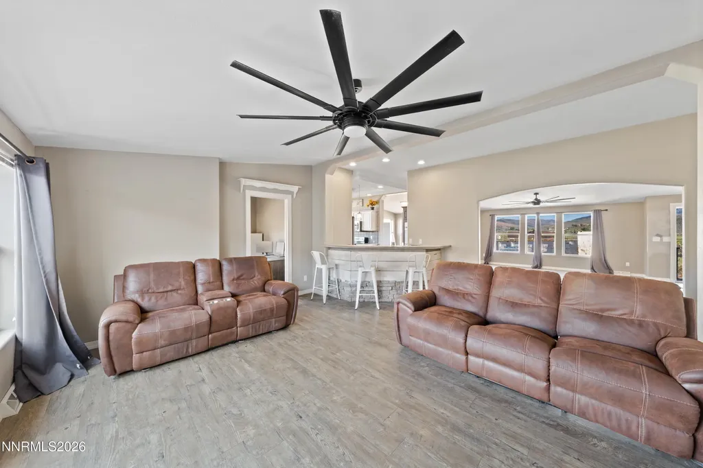 16105 Frontier Reno NV 89508