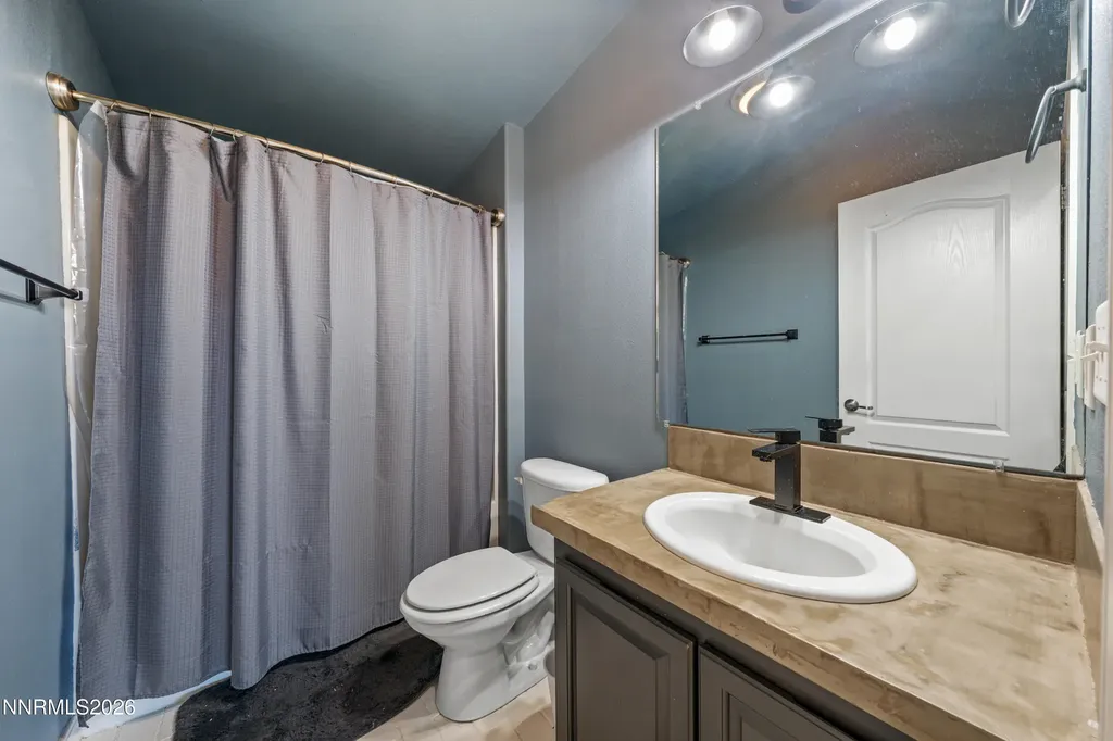 16105 Frontier Reno NV 89508