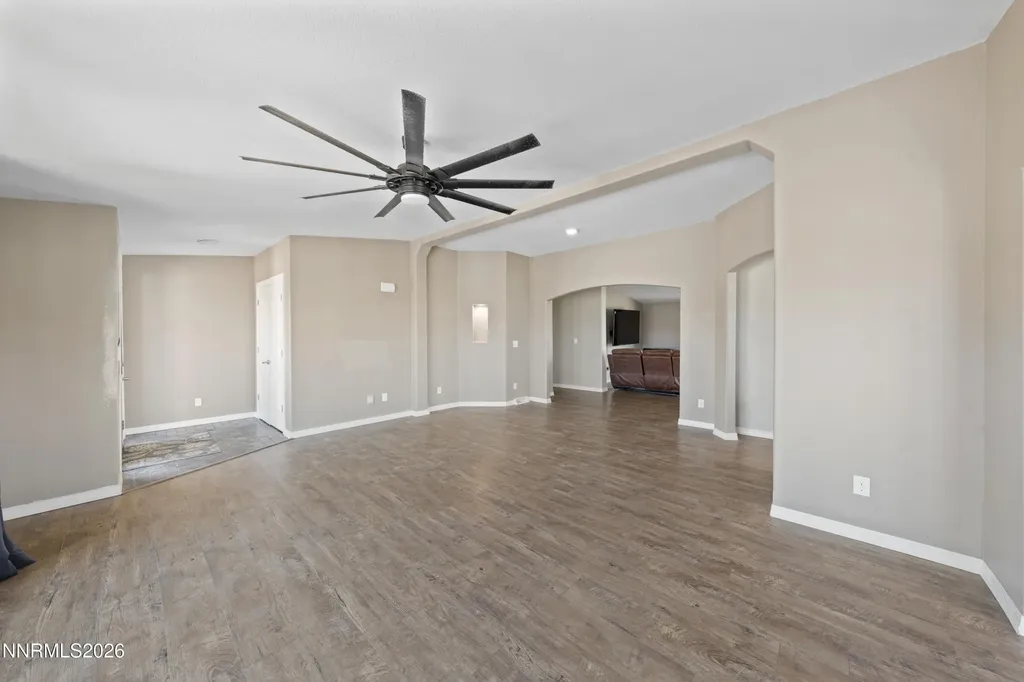 16105 Frontier Reno NV 89508