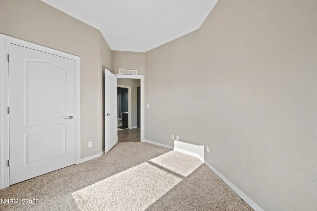 16105 Frontier Reno NV 89508