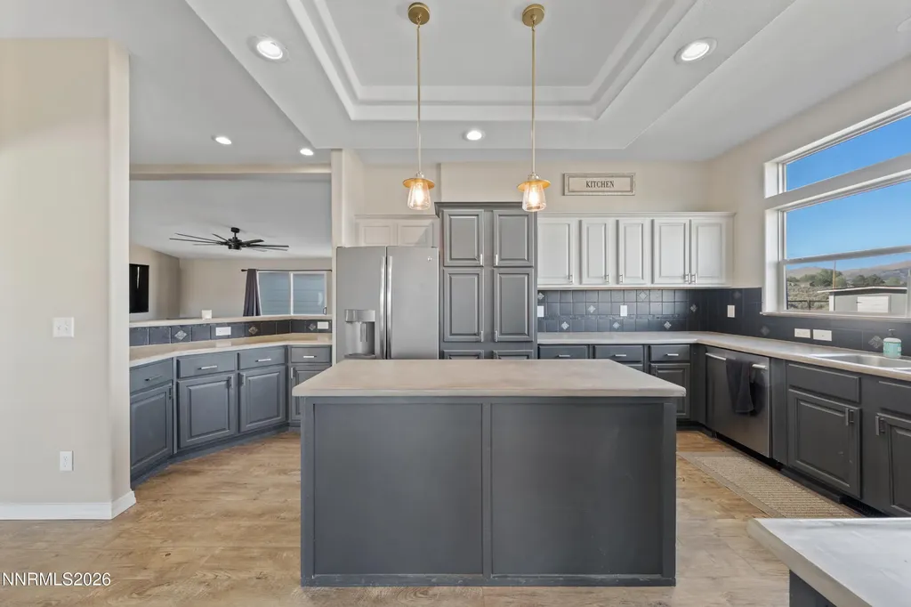 16105 Frontier Reno NV 89508