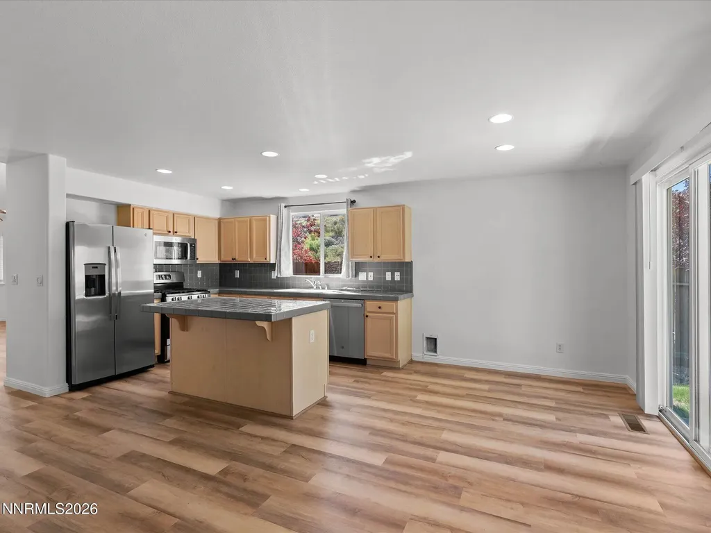 2890 Royal Sage Reno NV 89503