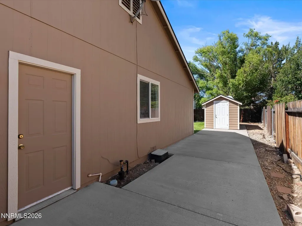 2890 Royal Sage Reno NV 89503