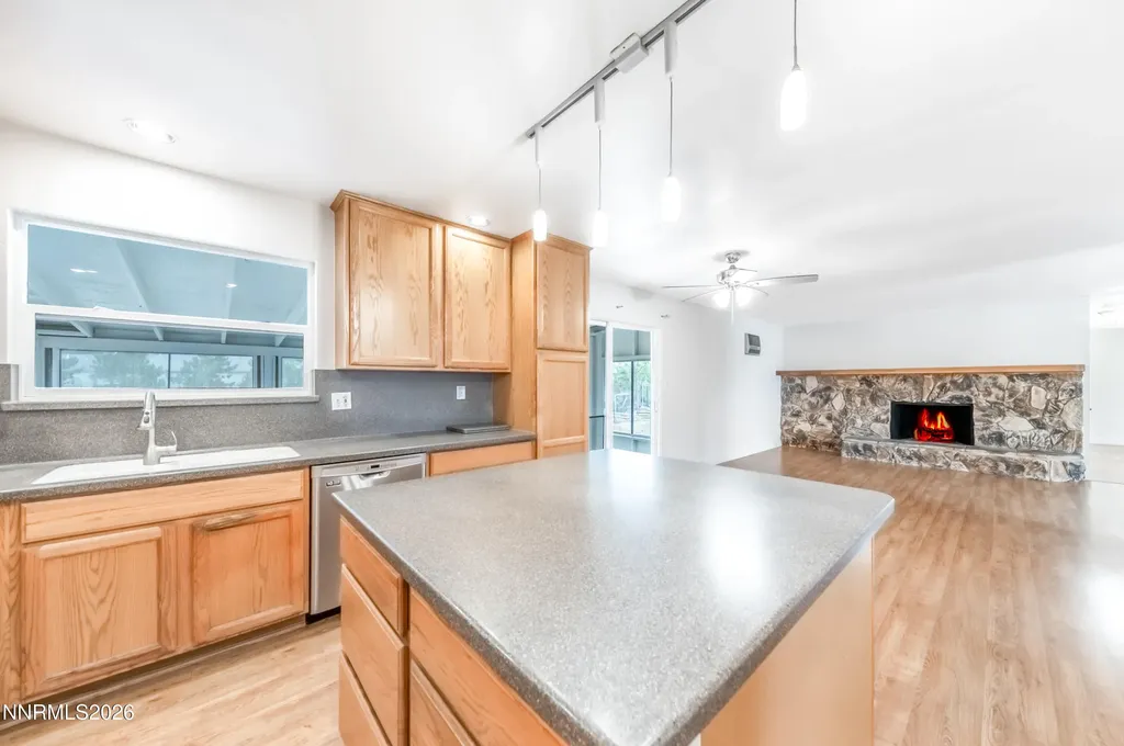 905 Sherman Reno NV 89506
