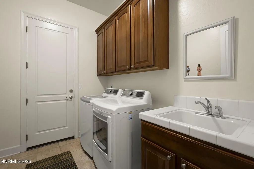 1055 Meridian Ranch Reno NV 89523
