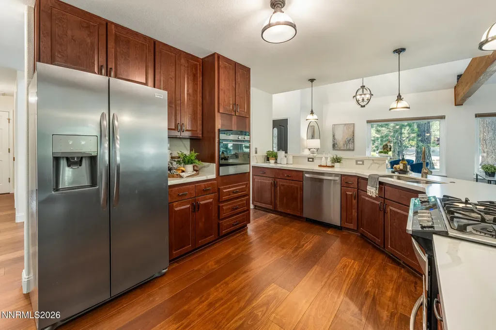 525 Piney Creek Reno NV 89511